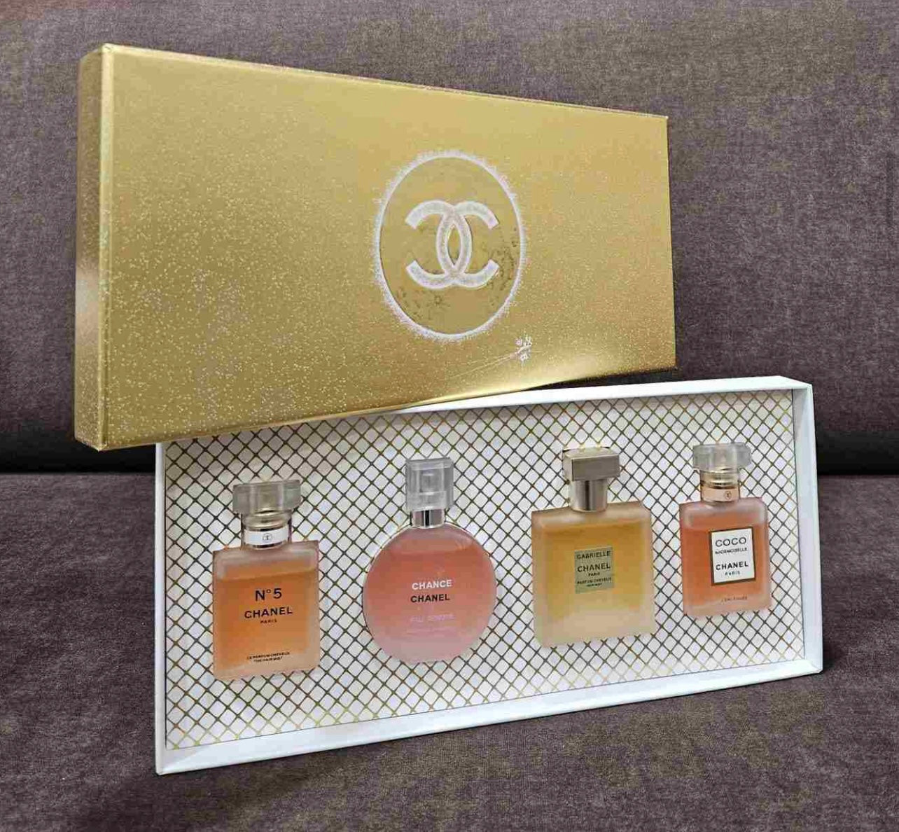 Gift set chanel perfume hot sale