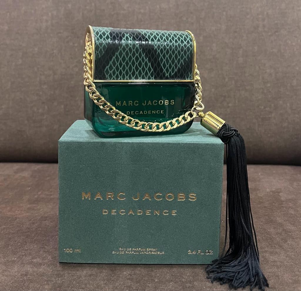 MARC JACOBS DECADENCE