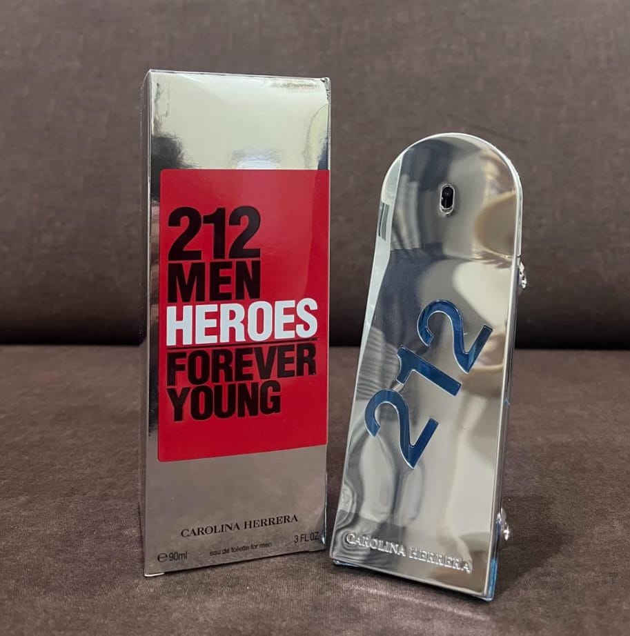 CAROLINA HERRERA 212 MEN HEROES FOREVER YOUNG