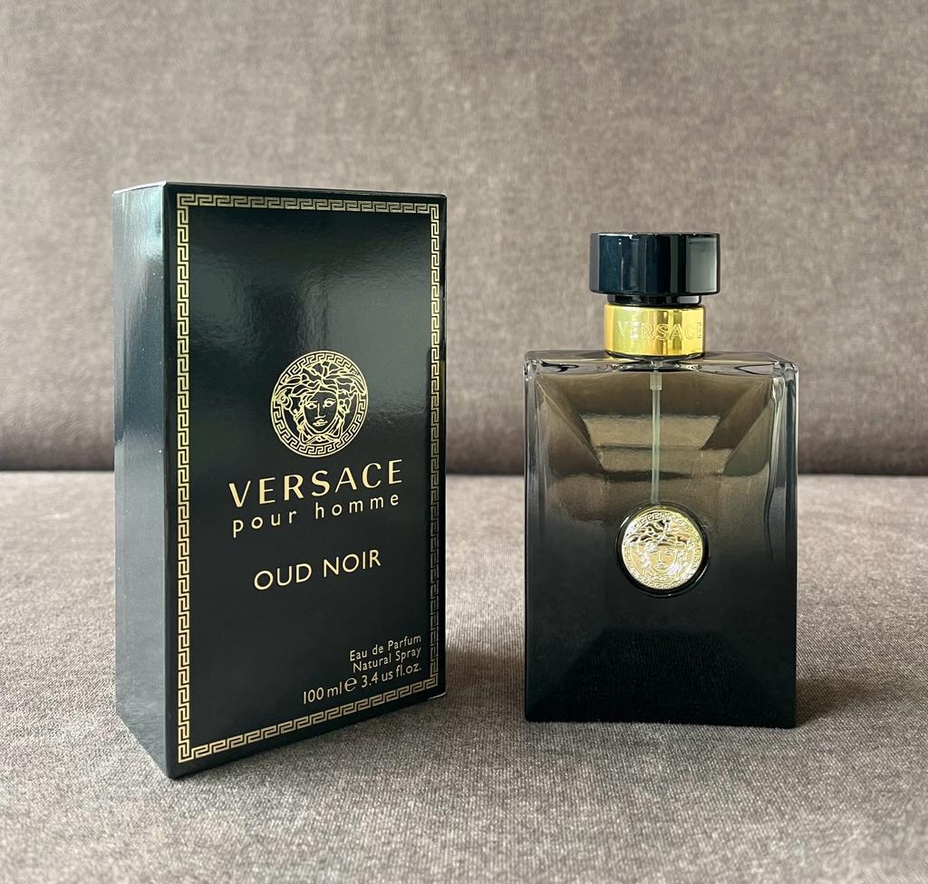 VERSACE OUD NOIR